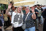 Bild 100 vergrern